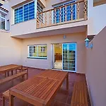 A Luxury Townhouse! Dom wakacyjny Costa Adeje (Tenerife)